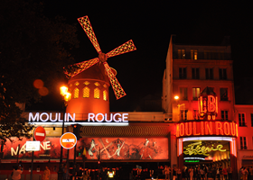 moulin rouge paris by night